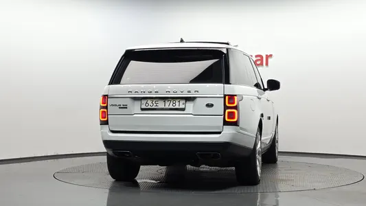 Land Rover 4 4.4 SDV8 Vogue SE 2018 4
