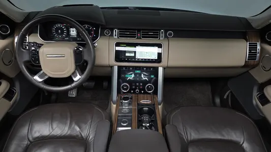 Land Rover 4 4.4 SDV8 Vogue SE 2018 7