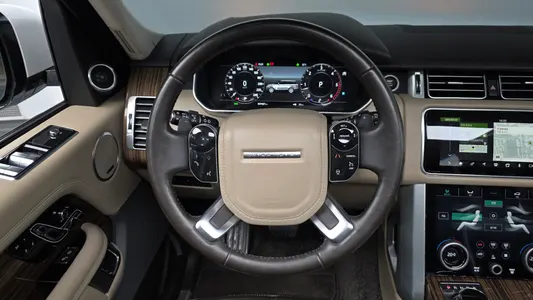 Land Rover 4 4.4 SDV8 Vogue SE 2018 13