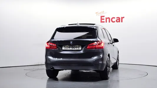 BMW 2 Series Tourer (F45) 2018 4