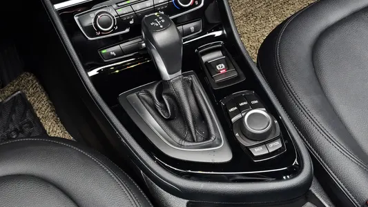 BMW 2 Series Tourer (F45) 2018 9