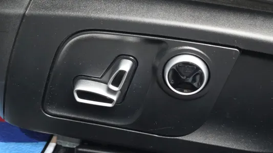 Maserati 기블리 2.0 GT 2022 13