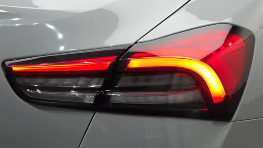 Maserati 기블리 2.0 GT 2022 23