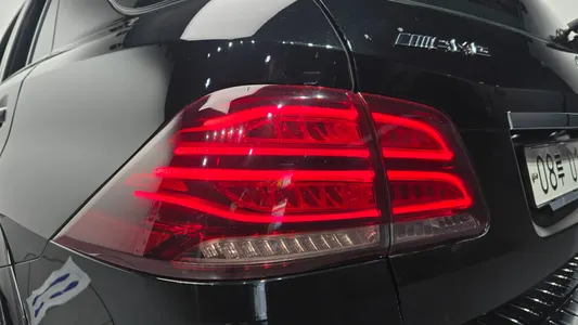 Mercedes-Benz GLE-Class W166 AMG GLE63 4MATIC 2017 23