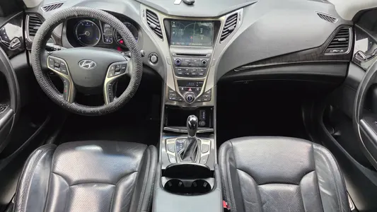 Hyundai Grandeur HG HG240 2014 7