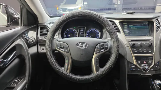 Hyundai Grandeur HG HG240 2014 12