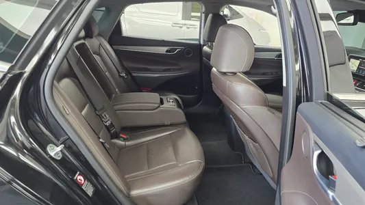 Hyundai IG 3.0 2018 11