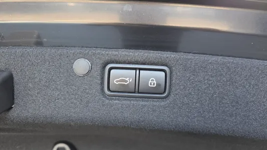 Hyundai IG 3.0 2018 33