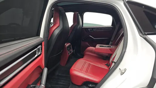 Porsche (PO536) 3.0 2023 12