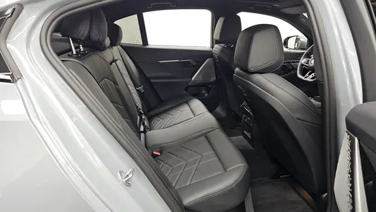 BMW 5 Series (G60) 520i M 2026 12