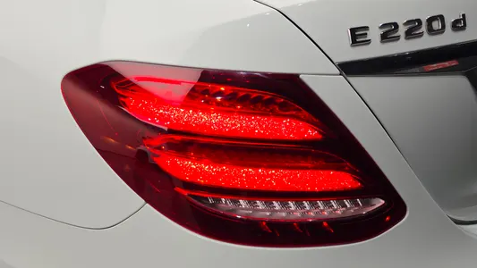 Mercedes-Benz E-Class W213 E220d 2018 23
