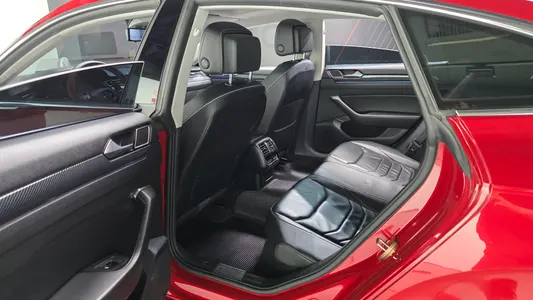 Volkswagen 아테온 2.0 TDI 2019 32