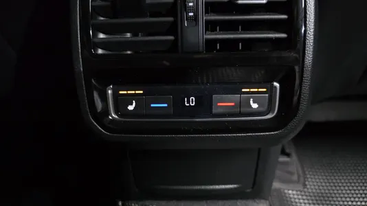 Volkswagen 아테온 2.0 TDI 2019 35
