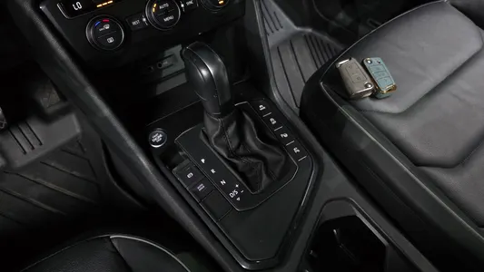 Volkswagen 2 2.0 TDI 2020 9