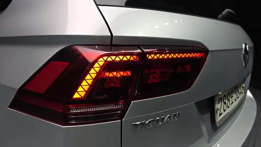 Volkswagen 2 2.0 TDI 2020 23