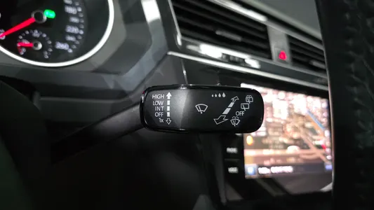 Volkswagen 2 2.0 TDI 2020 28