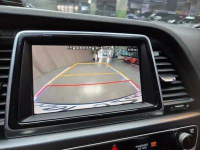 Hyundai 쏘나타 라이즈 2.0 2017 24