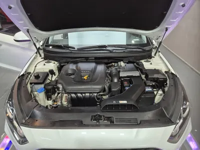 Hyundai 쏘나타 라이즈 2.0 2017 23