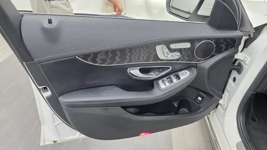 Mercedes-Benz C-Class W205 C220 d 4MATIC 2019 24