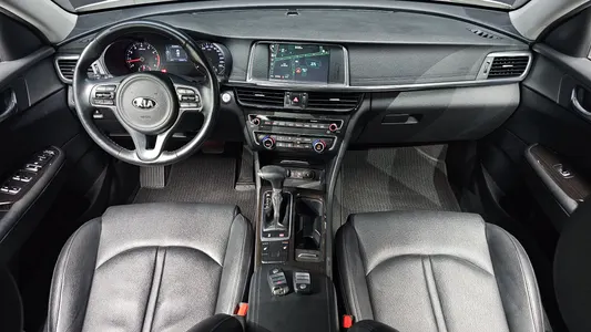 Kia K5 2 2.0 MX 2015 7