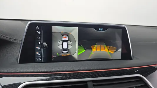 BMW 7 Series (G11) 740Li xDrive M 2017 14