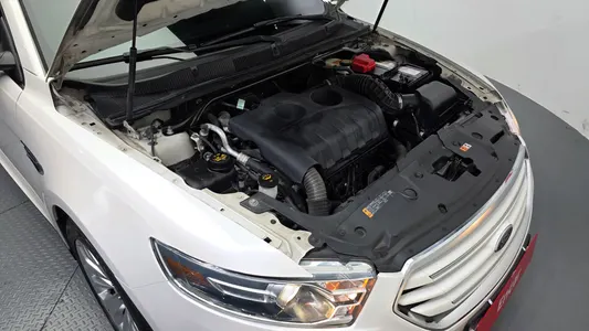 Ford 토러스 2.0 Limited 2017 6