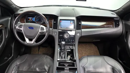 Ford 토러스 2.0 Limited 2017 7