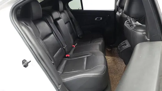 Ford 토러스 2.0 Limited 2017 12