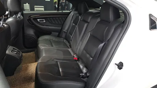 Ford 토러스 2.0 Limited 2017 26