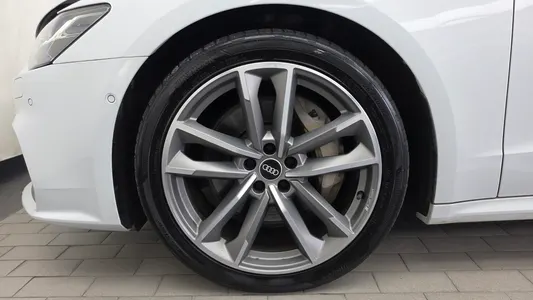 Audi A7 (4K) 55 TFSI 2021 5