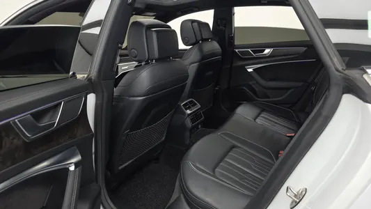Audi A7 (4K) 55 TFSI 2021 26