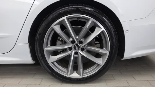 Audi A7 (4K) 55 TFSI 2021 21