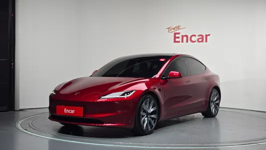 Tesla 3 AWD 2024
