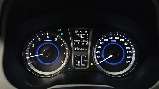 Hyundai Grandeur HG HG240 2016 8