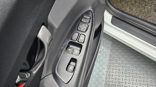 Hyundai (JS) 1.4 2020 17