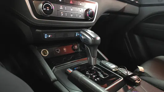 KG Mobility 렉스턴 스포츠 칸 2.2 4WD 2020 15
