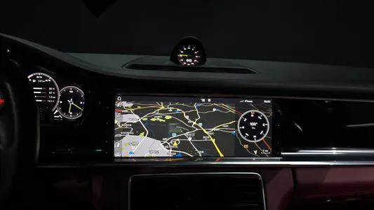 Porsche (971) 2.9 AWD E- 2018 14