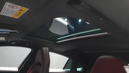 Porsche (971) 2.9 AWD E- 2018 19