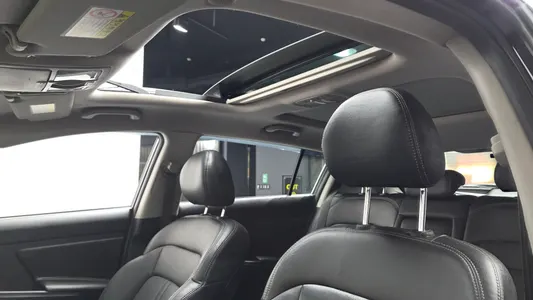 Kia R 2WD TLX 2010 18