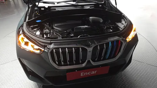 BMW X1 (U11) xDrive 20i M 2025 6