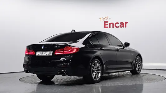 BMW 5 Series (G30) 530i M 2017