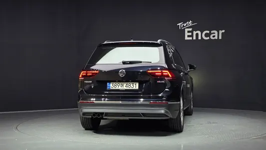 Volkswagen 2 2.0 TDI 4 2020 4