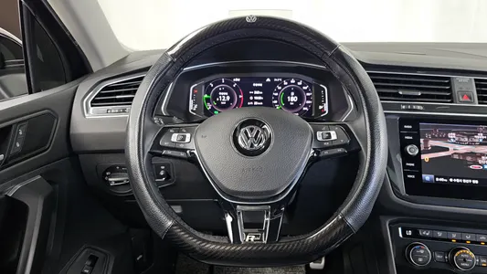 Volkswagen 2 2.0 TDI 4 2020 13