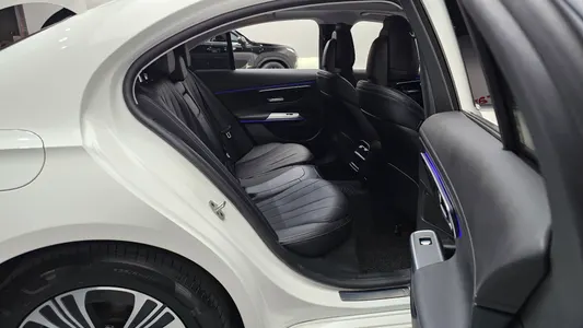 Mercedes-Benz E-Class W214 E200 2024 11