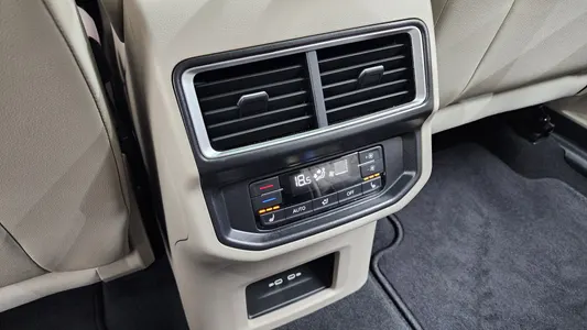 Volkswagen 아틀라스 2.0 TSI R-LINE 6 2026 31