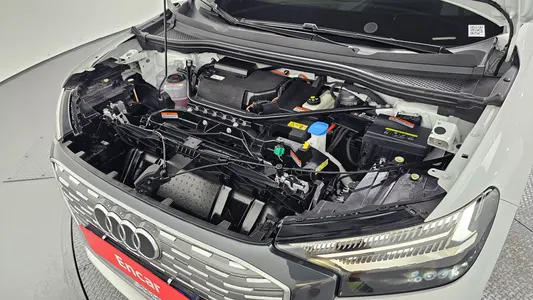 Audi Q4 e- (F4) 40 2023 6