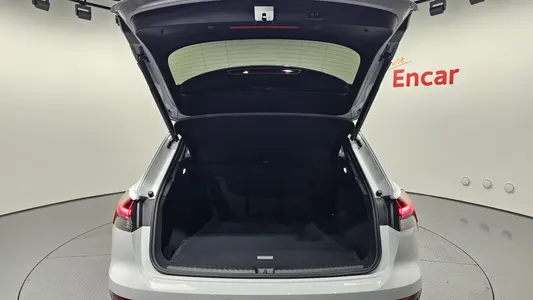 Audi Q4 e- (F4) 40 2023 19
