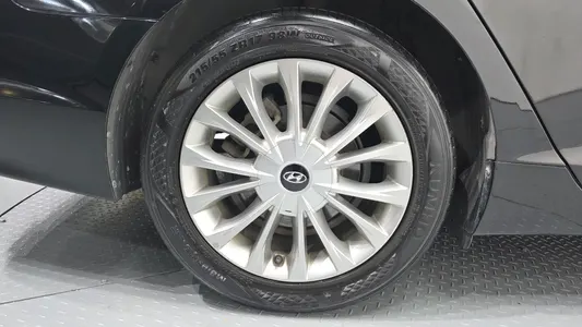Hyundai LF 2.0 2016 5