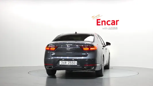 Kia K7 2017 4