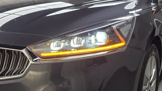 Kia K7 2017 22